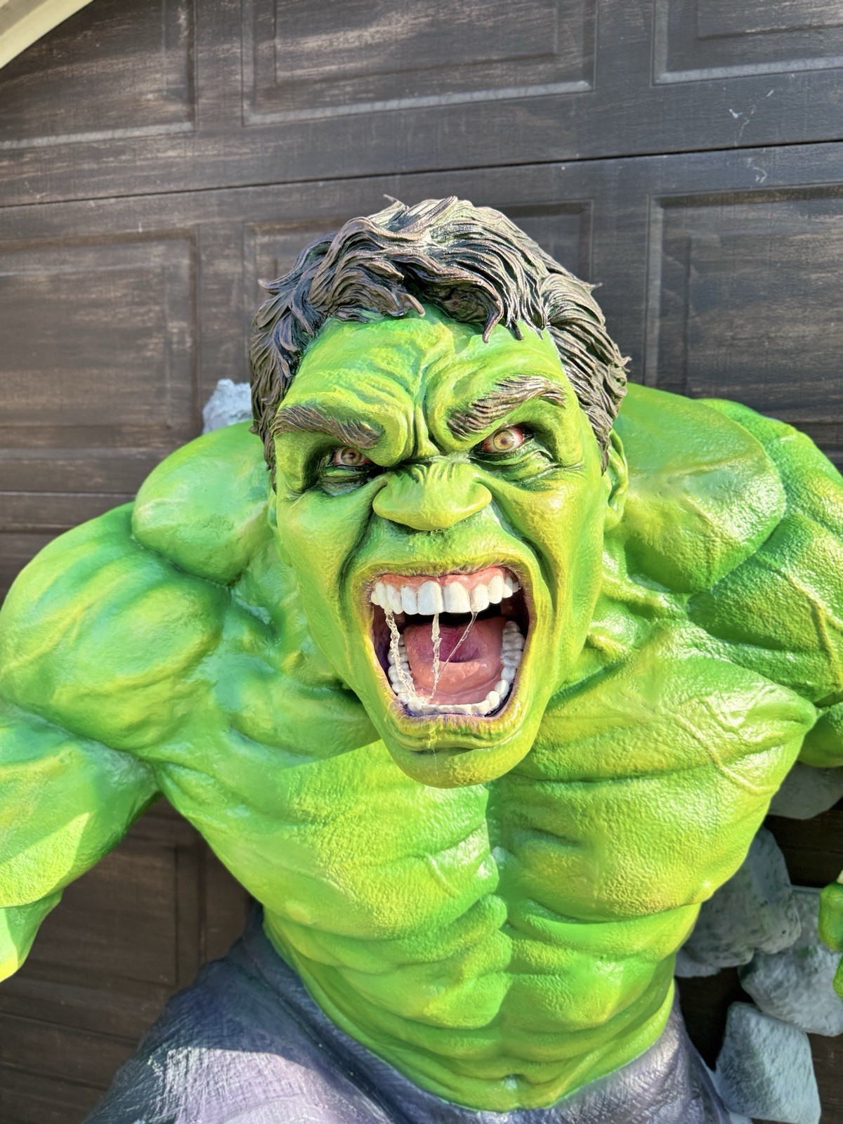Hulk LIFE-SIZE 3D wall buster. 3D printed and hand painted
