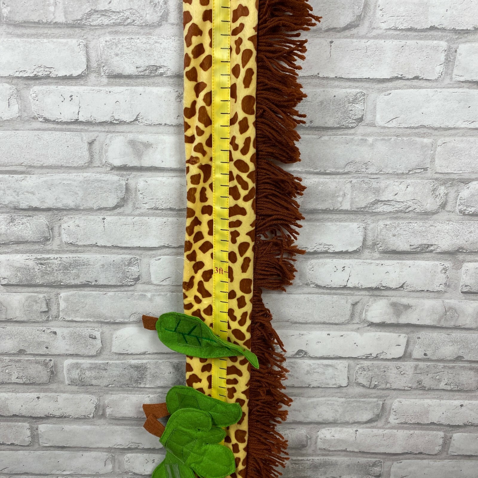 Giraffe Wall Hanging Growth Chart Fabric Moveable Leaves for Photos Kids Baby