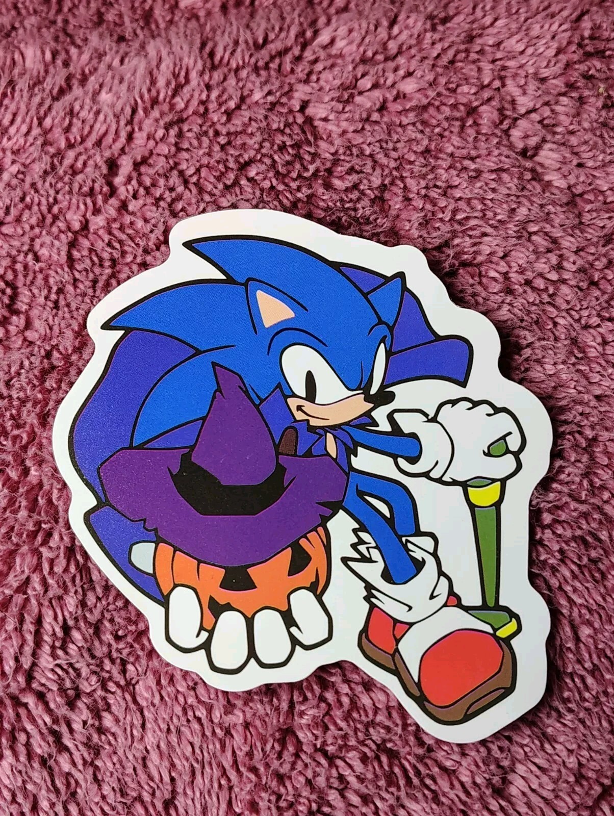 Sonic The Hedgehog Holding Halloween Pumpkin In Witch Hat Decal Sticker, 3.25″