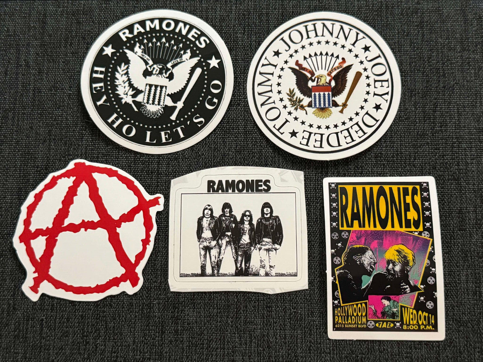Lot (5) THE RAMONES 1 5/8″ to 2 1/2″ Band Logo STICKERS Fast! FREE SHIP! JOEY