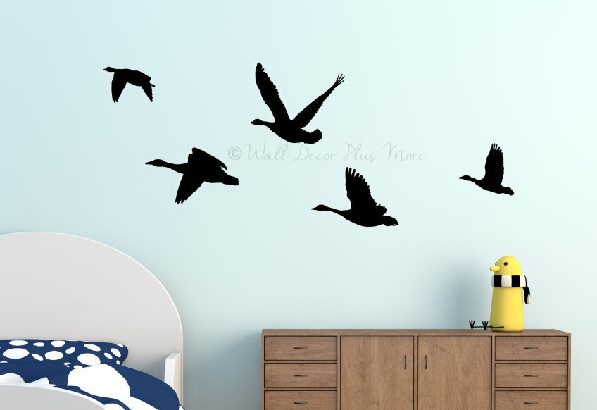 Geese Flying Hunter Wall Decor Vinyl Art Stickers Man Cave Den Cabin Decals