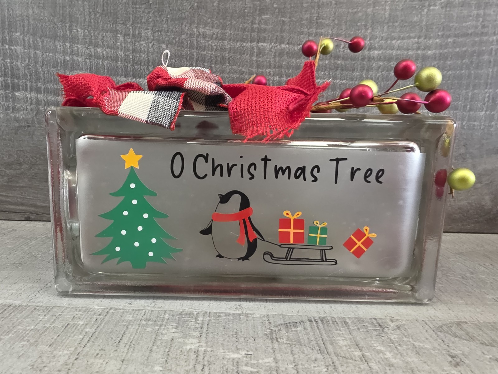Handcrafted Christmas Penguin Glass Block 8x4x3″ Lights Up O Christmas Tree g50