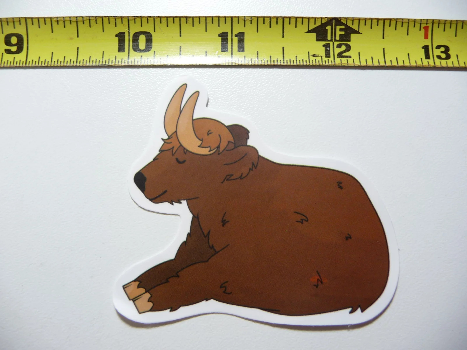 HIGHLAND COW CATTLE SLEEPING GROUND SMALL STICKER DECAL FARM RANCH LIVESTOCK