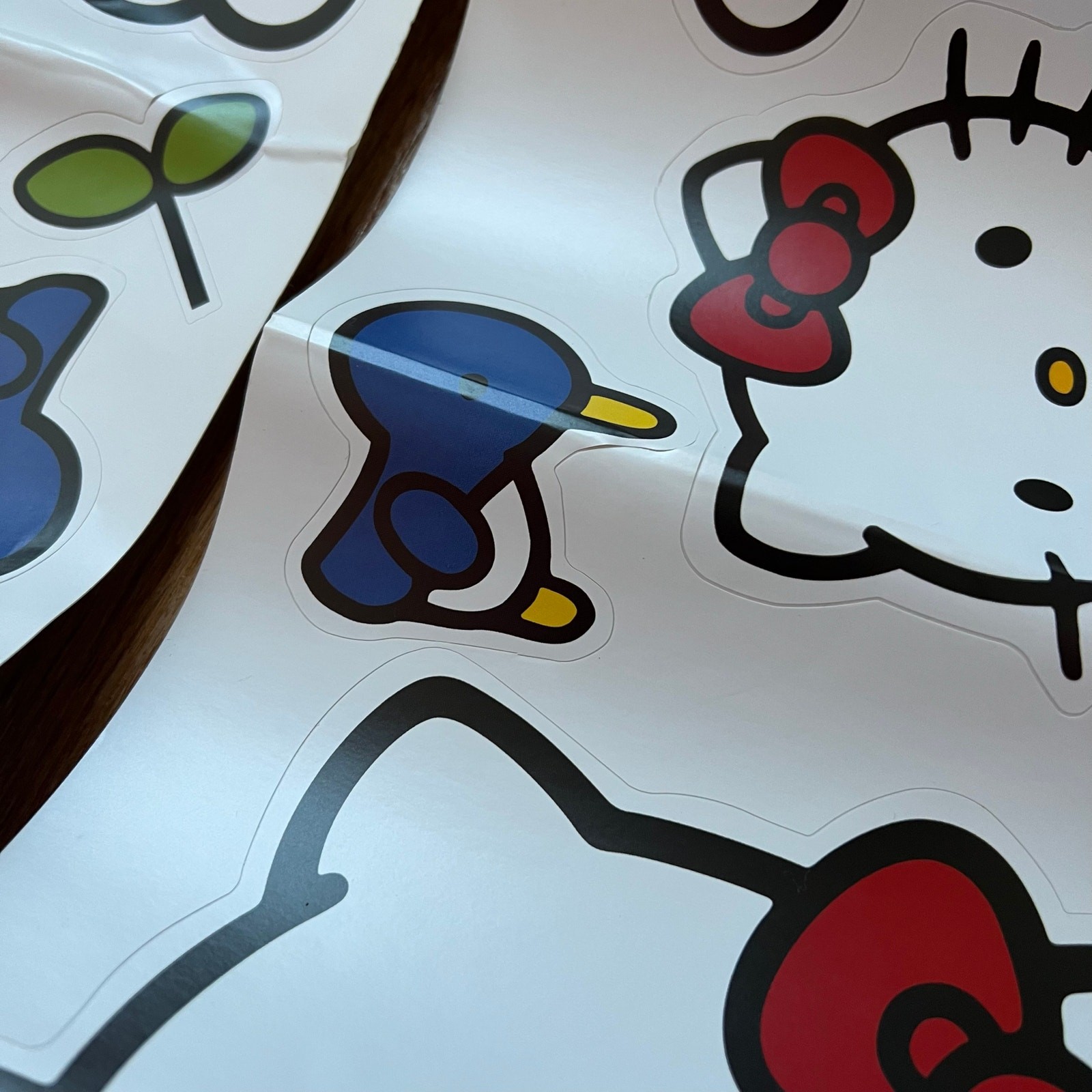 Hello Kitty Large Vinyl Wall Decal Sticker Sheets Sanrio Retro 2011 9″x7.5″