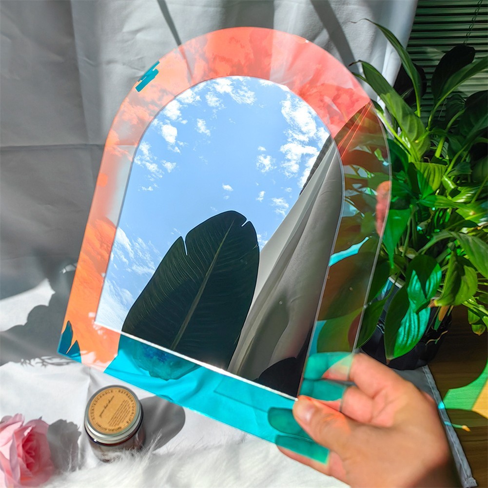 Sleek Irregular Wall Decorative Mirrors For Fashionable Touches In Modern Homes
