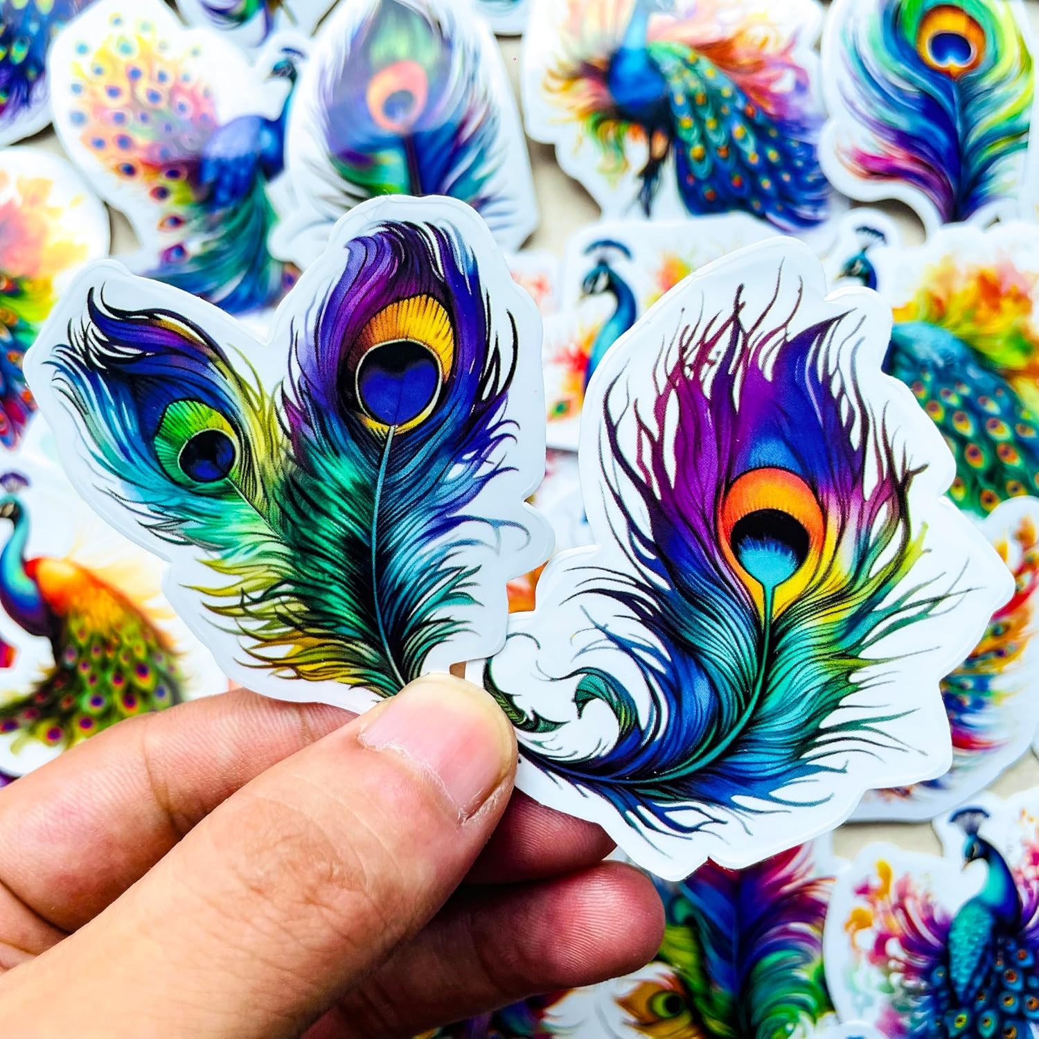 50 Pegatinas Coloridas De Pavo Real Impermeables Para Portatil Botella Diario