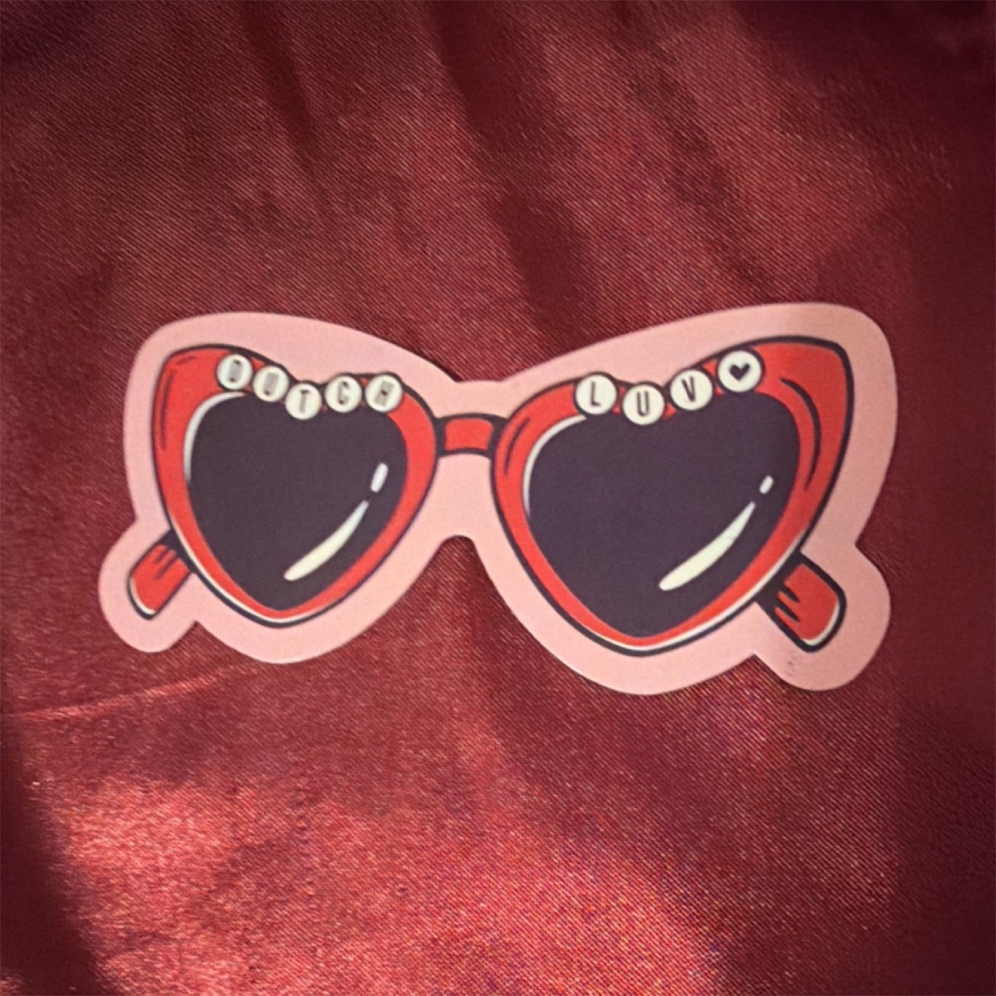 Dutch Luv Heart Shape Vinyl Sticker, Self-Adhesive, Red Pink Black White