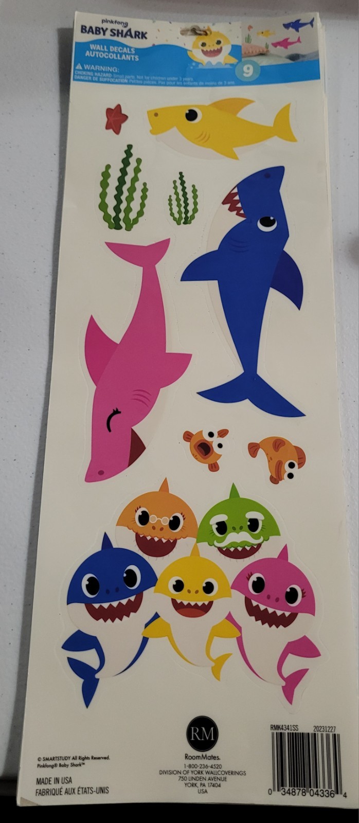 Pinkfong Baby Shark Wall Decals Autocollants 2 New Packs 18 Total Decals