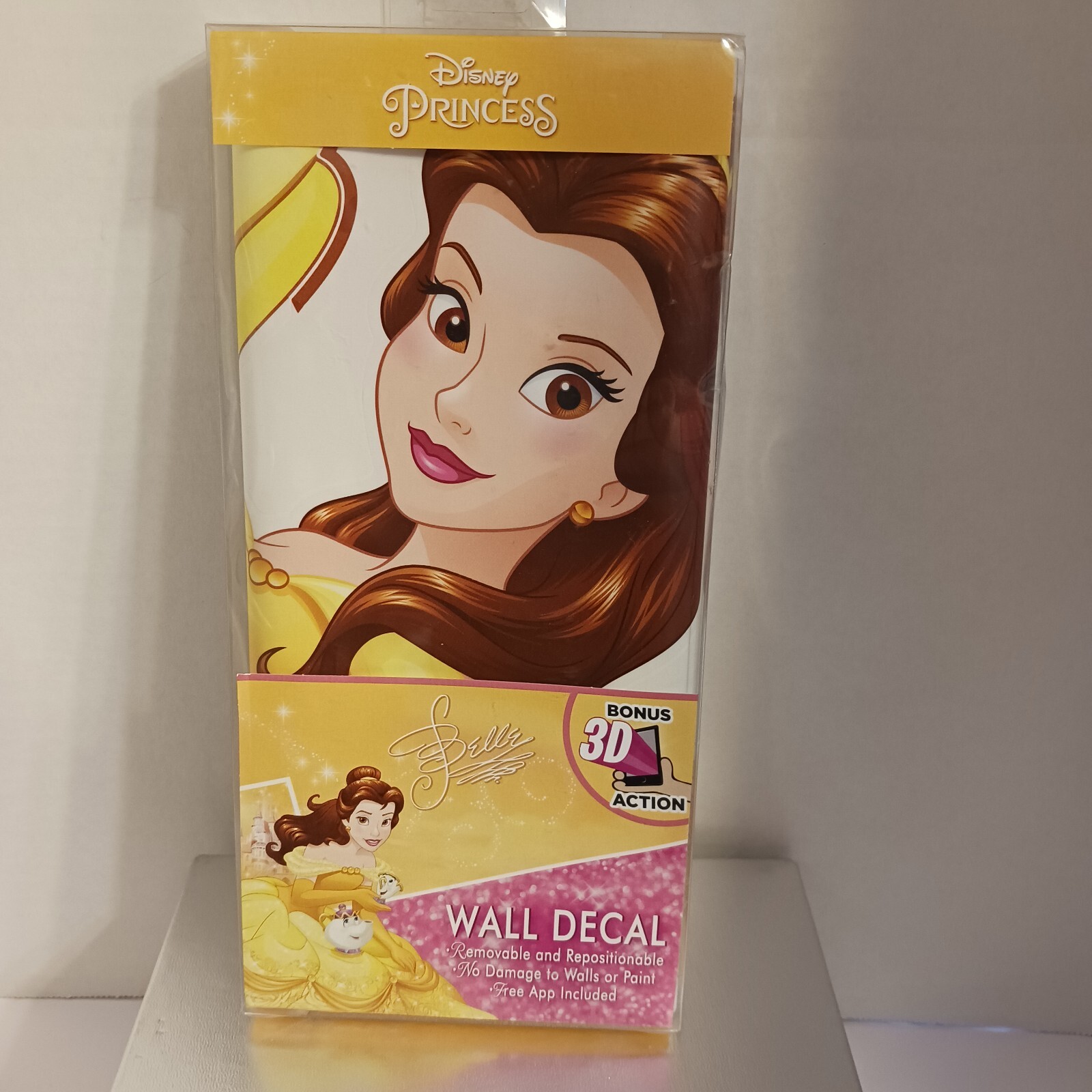 Disney Princess BELLE Wall Decal – Reposition without damage – 3D Action NIB