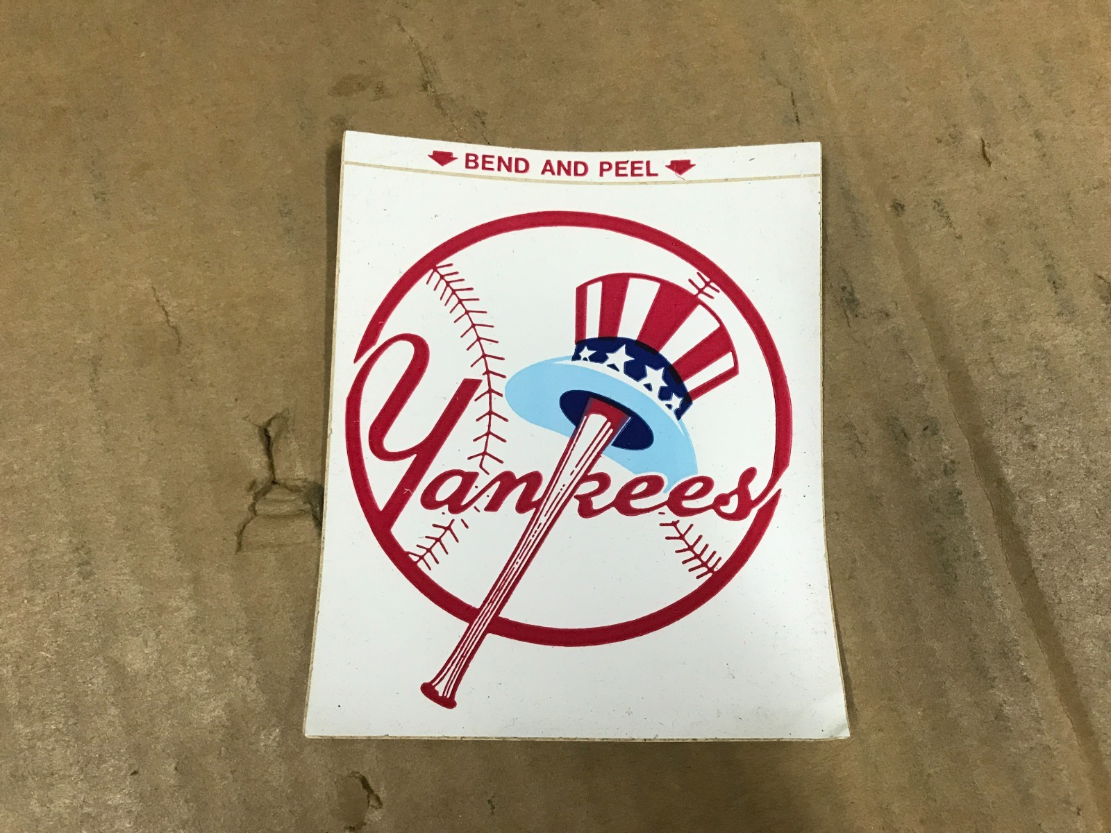 Vintage New York Yankees Sticker – 3.5″ In Diameter