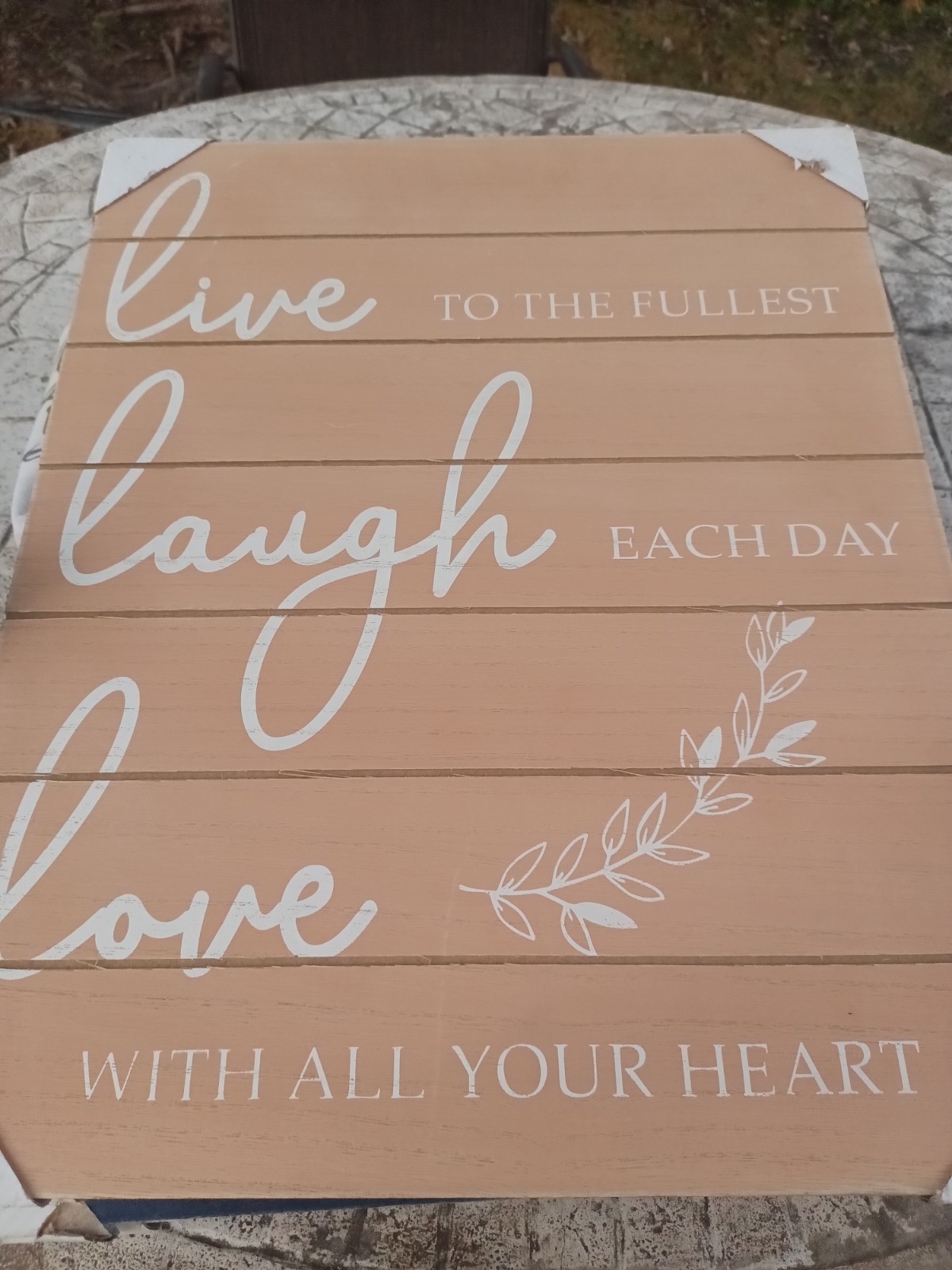 Large decor plaque new and ready to hang