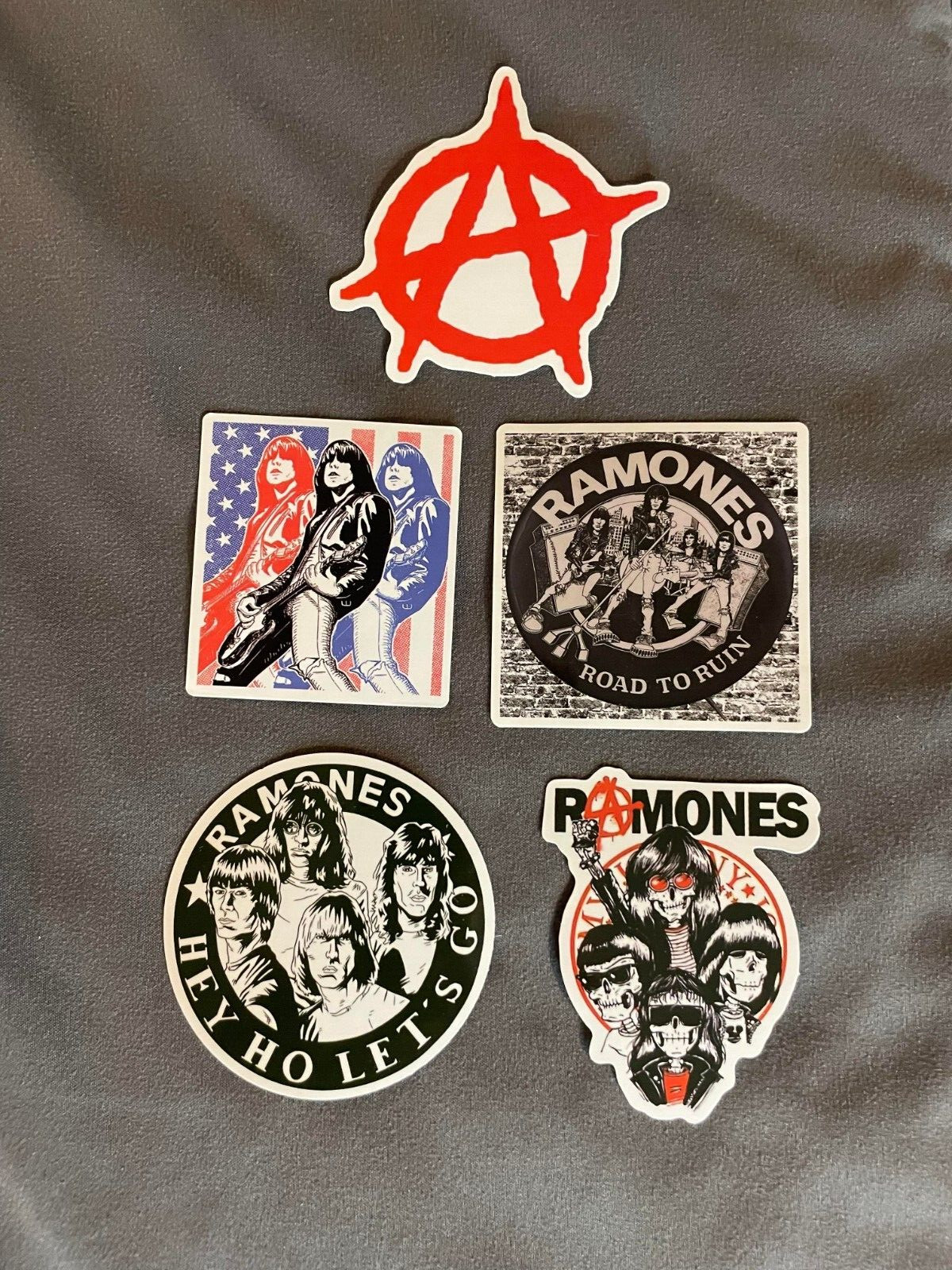 Lot (5) THE RAMONES 2″ to 2 1/2″ Band Logo Stickers FAST! FREE SHIP! JOEY JOHNNY