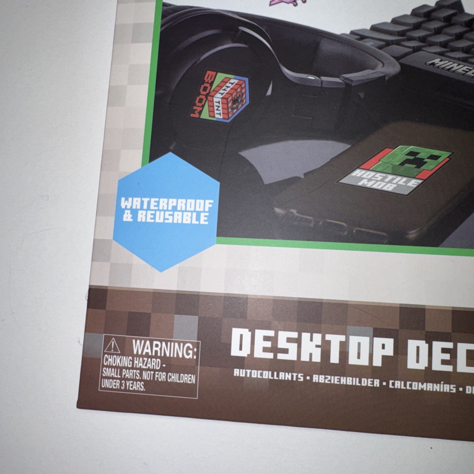Minecraft Desktop Decals, For Ages 8+