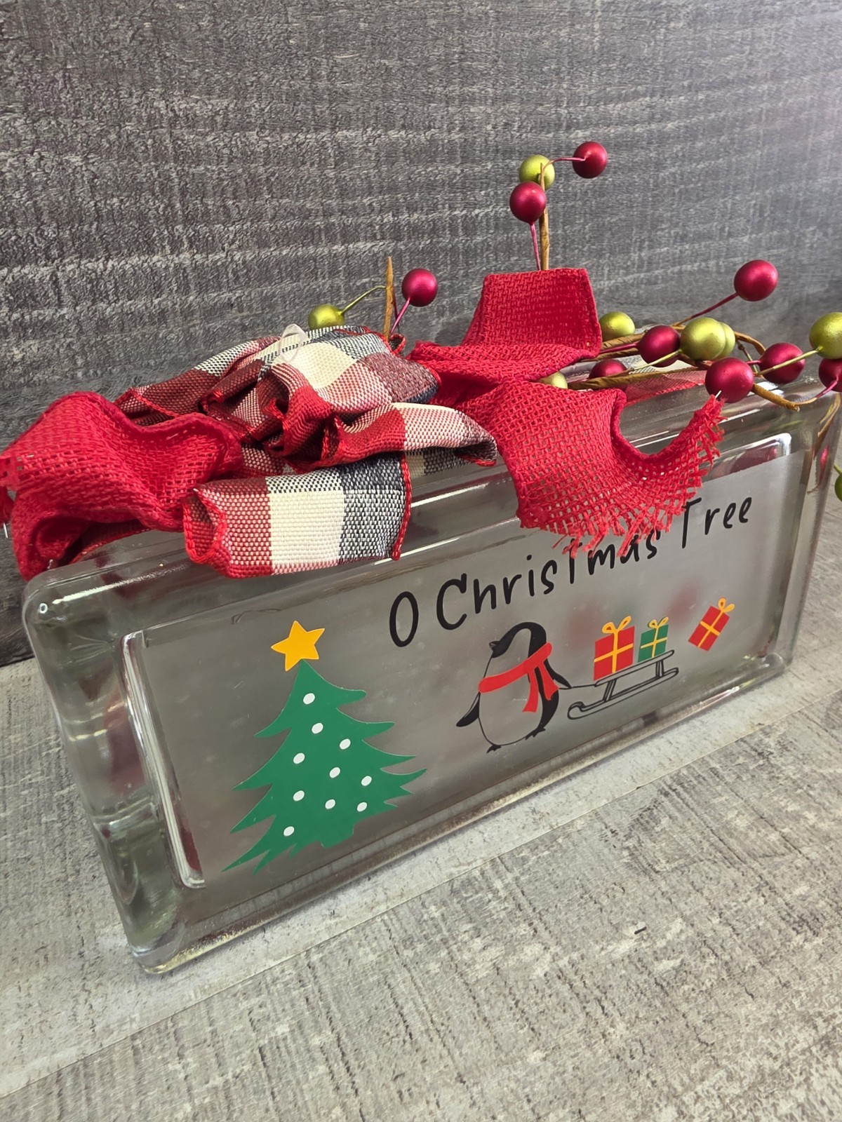 Handcrafted Christmas Penguin Glass Block 8x4x3″ Lights Up O Christmas Tree g50
