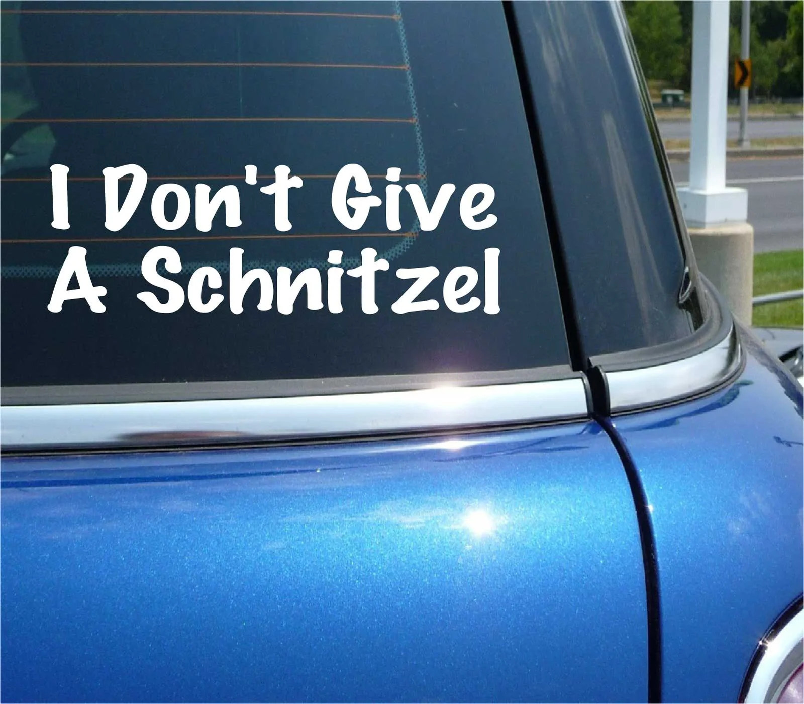 I DON’T GIVE A SCHNITZEL GERMAN GERMANY OKTOBERFEST DECAL STICKER FUNNY CAR