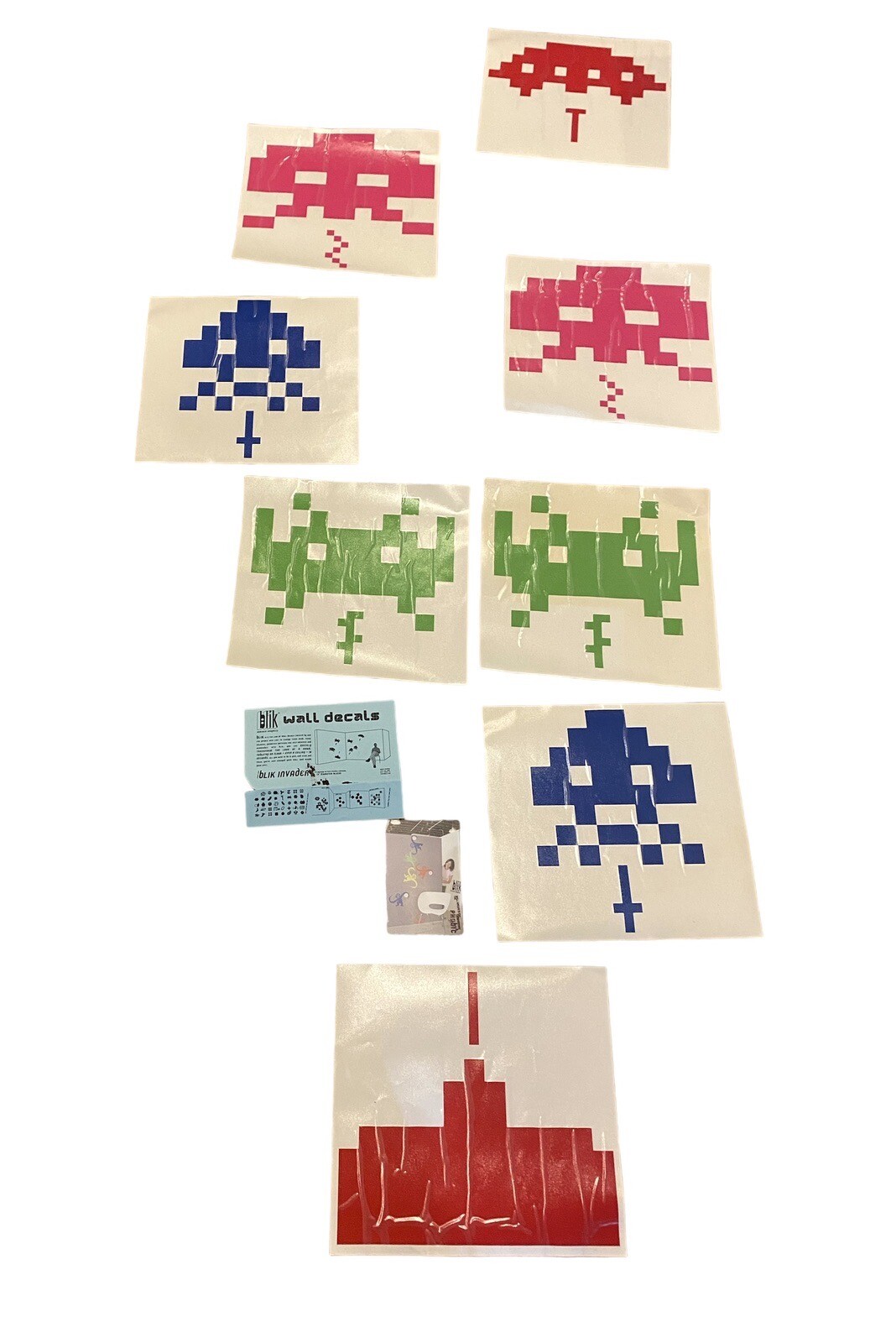 BLIK Brand Invader Video Game Style Wall Sticker Decals Red Blue Green Pink 13″