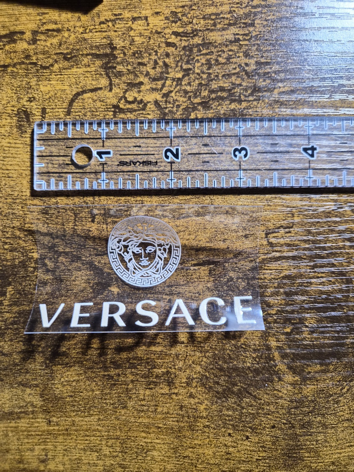 V LOGO METALLIC GOLD High Quality UV DTF Decal waterproof USA NOT VINYL