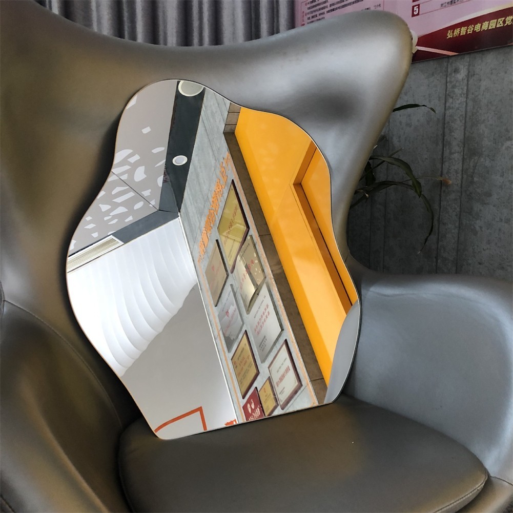 Irregular Shaped Acrylic Mirror Suitable for Various Home Environments