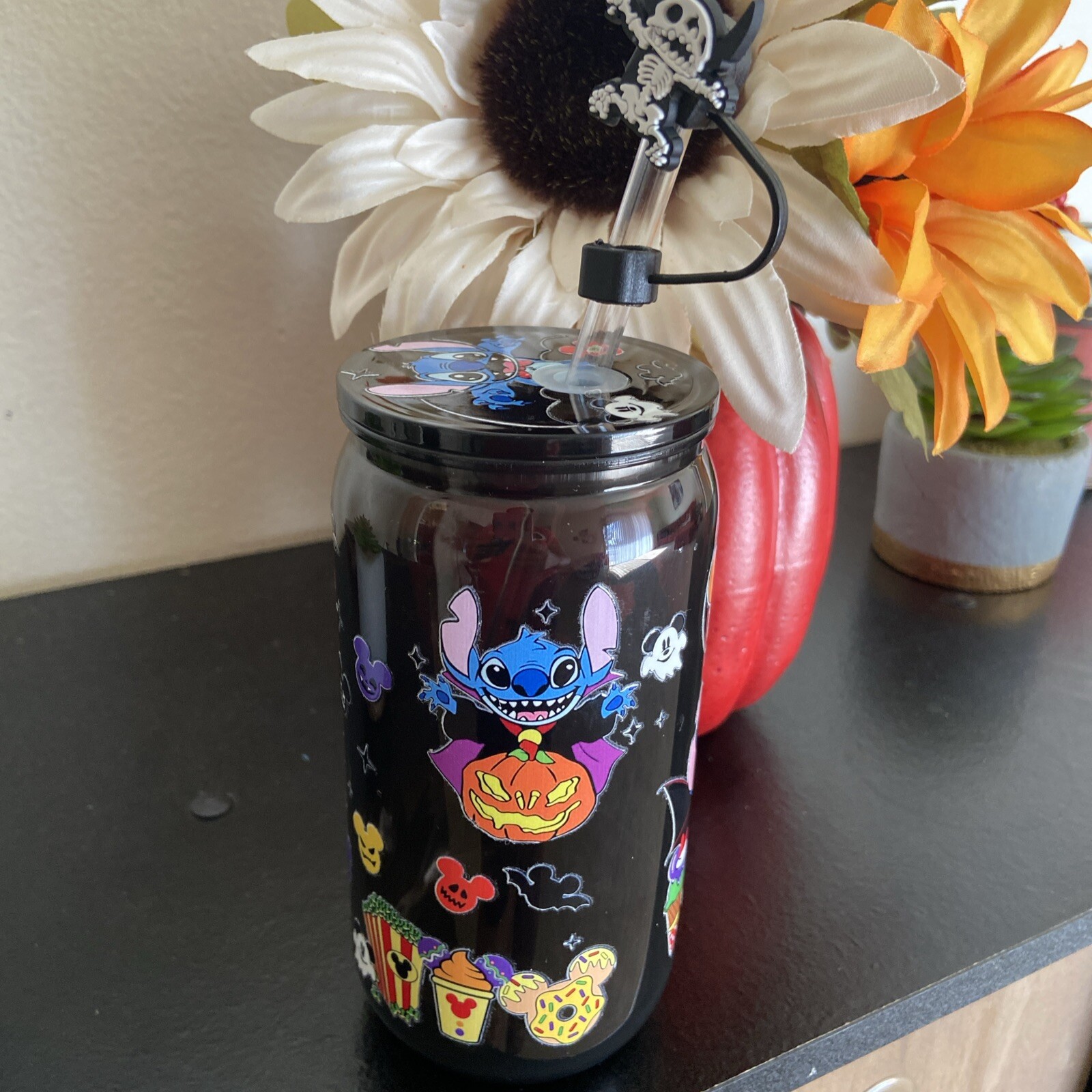 Translucent Plastics cups With Straw And Lids