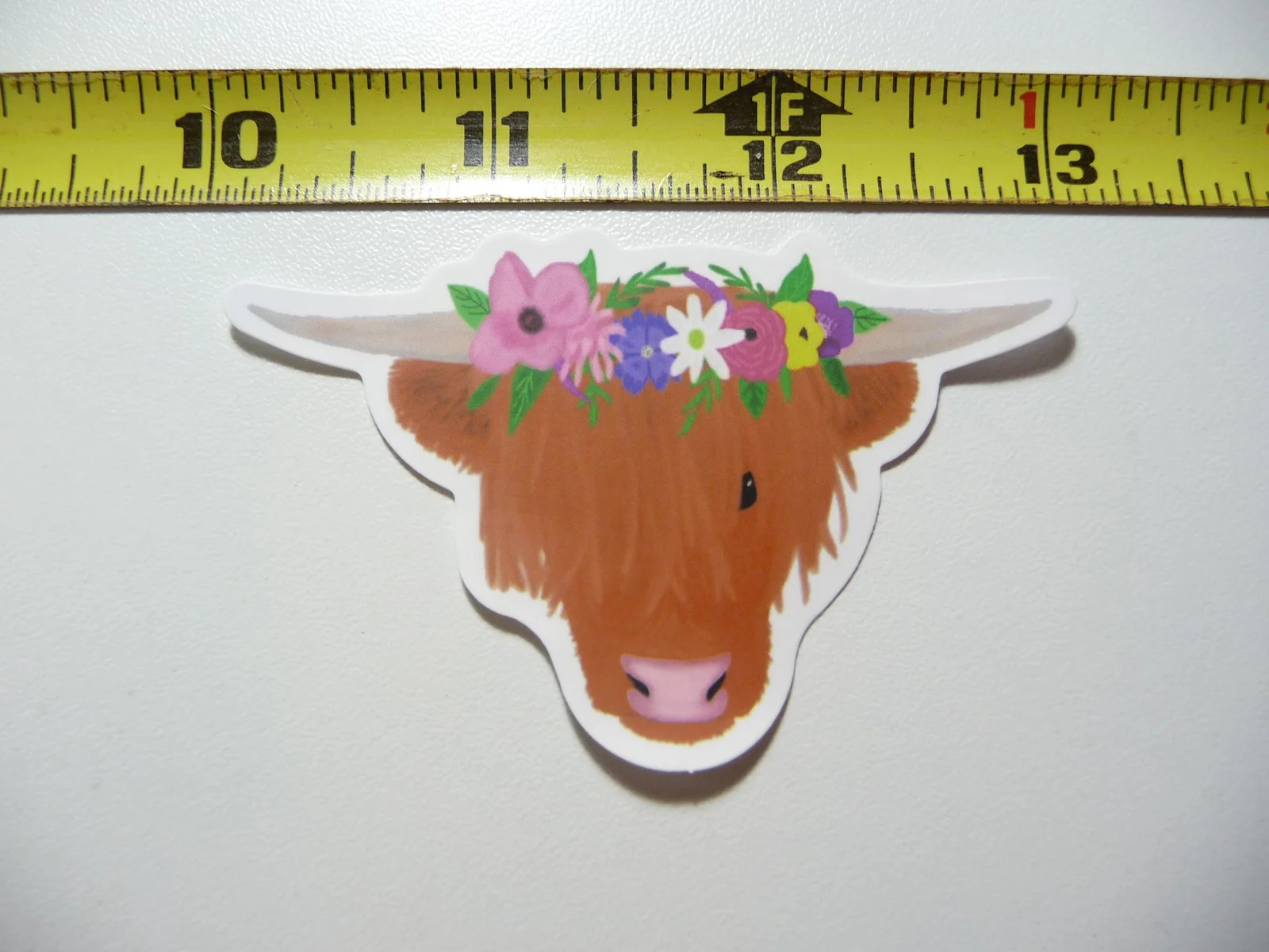 HIGHLAND COW CATTLE PRETTY FLOWERS ON HORNS SMALL STICKER DECAL FARM LIVESTOCK
