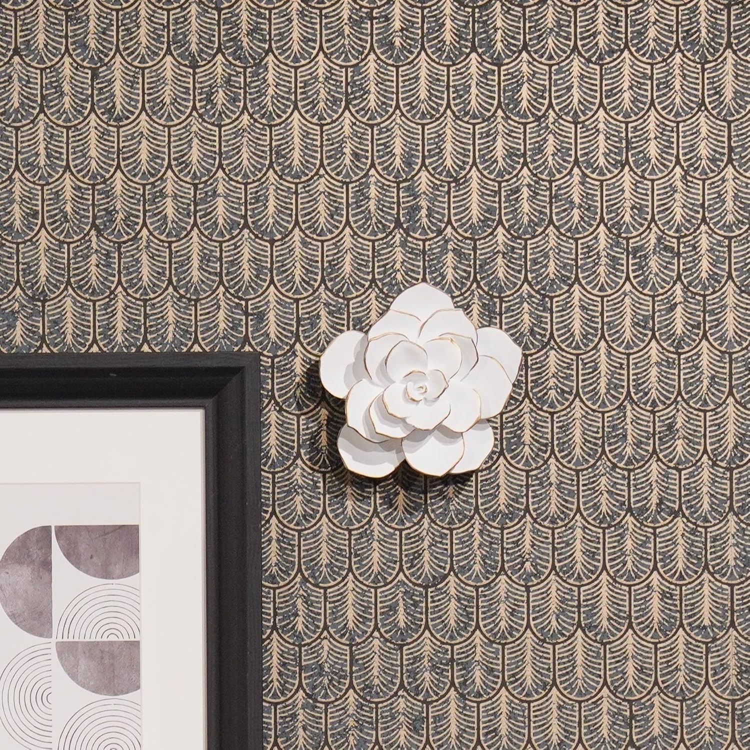 Resin Flower Wall Decor, Rustic 3D Sculpture for Bathroom, Living Room, Bedroom