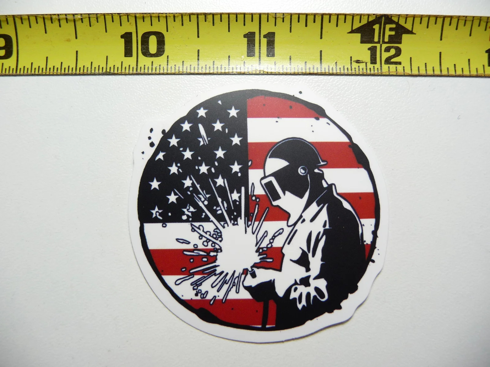 WELDER IRONWORKER US FLAG CIRCLE SMALL STICKER DECAL FUNNY WORKER JOB SKILL