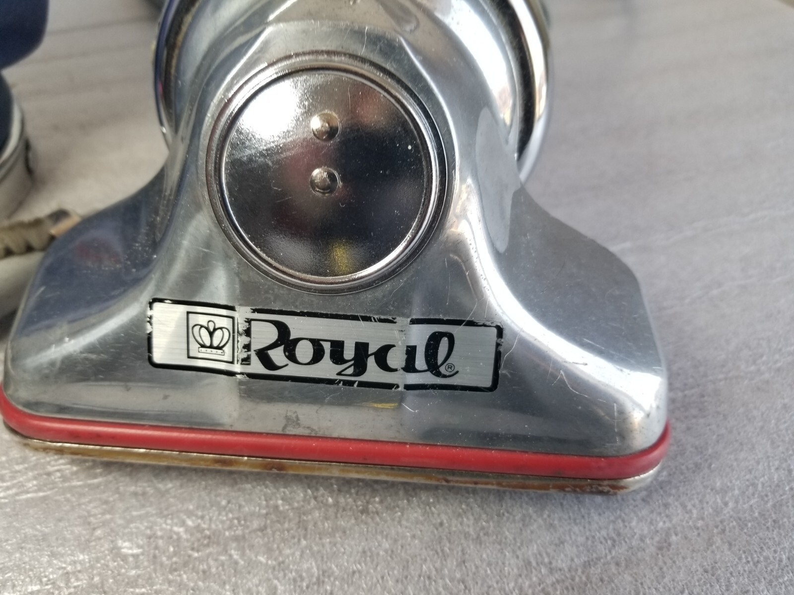 Vintage Royal Prince Model Hand Held Vacuum Tested NEED NEW BELT