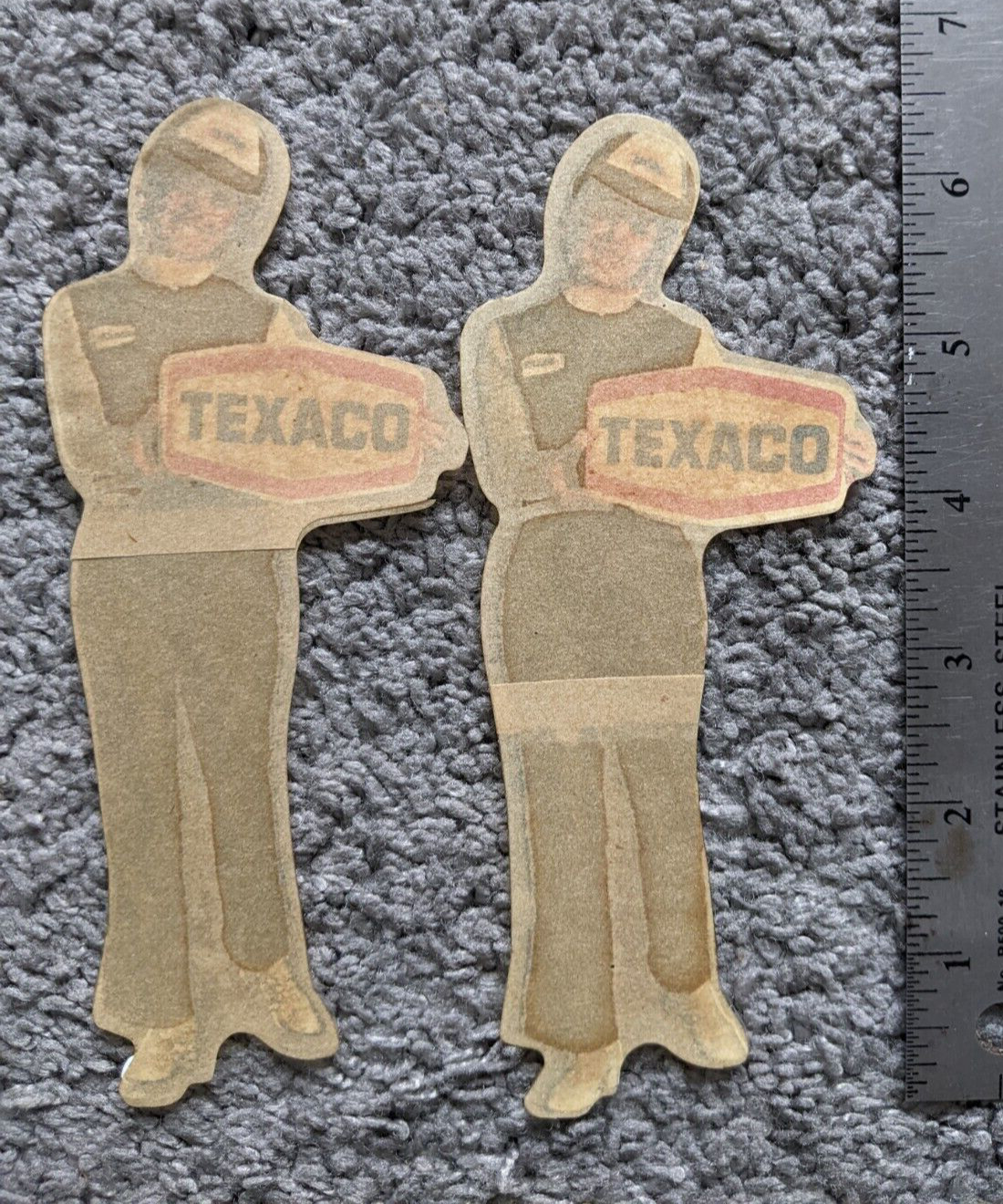 VTG RARE 2x 1960s TEXACO GAS STATION ATTENDANT WINDOW STICKER 7″ ORIGINAL UNUSED