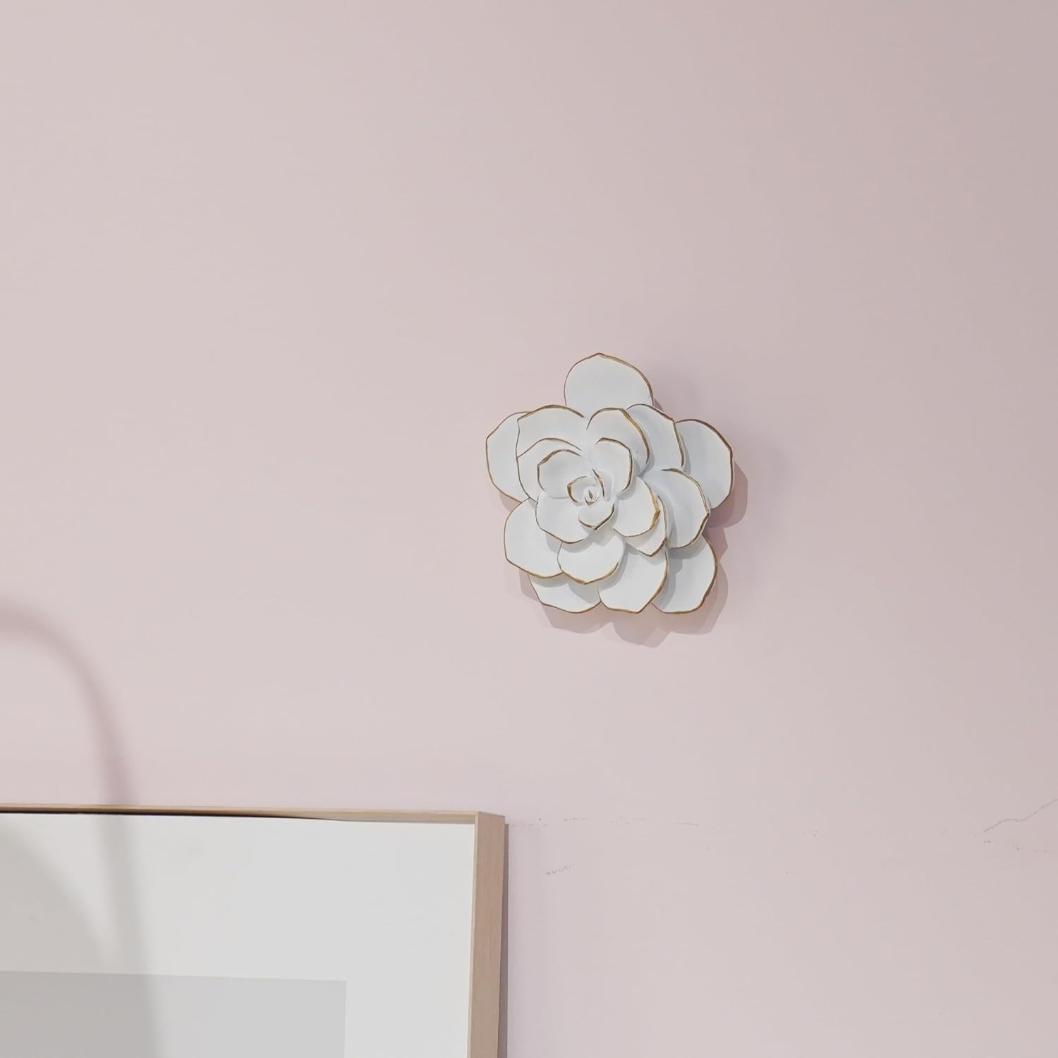 Resin Flower Wall Decor, Rustic 3D Sculpture for Bathroom, Living Room, Bedroom