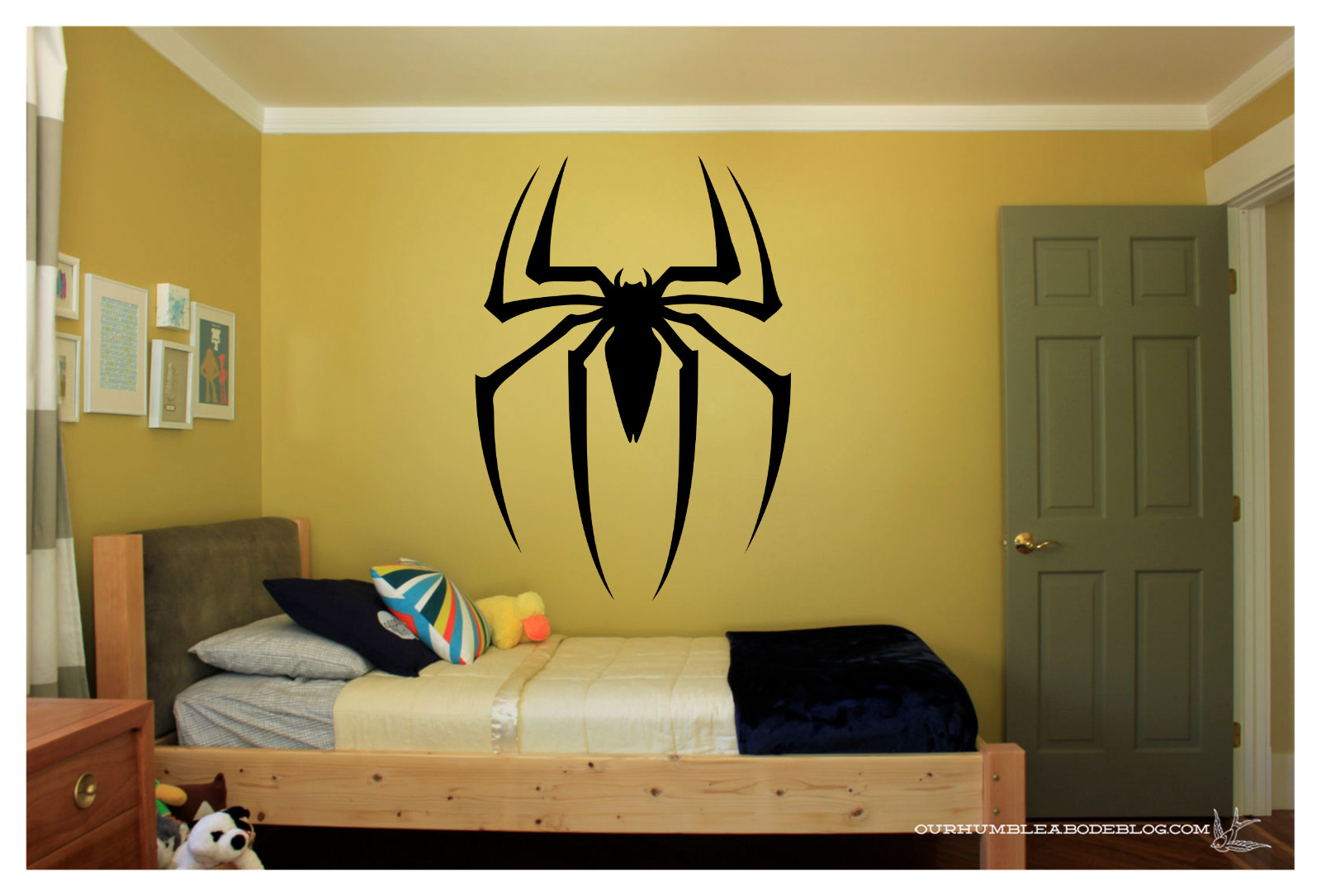 Spiderman Logo Spider Wall Decal Mural Art Sticker 22″X31″ Wall Art