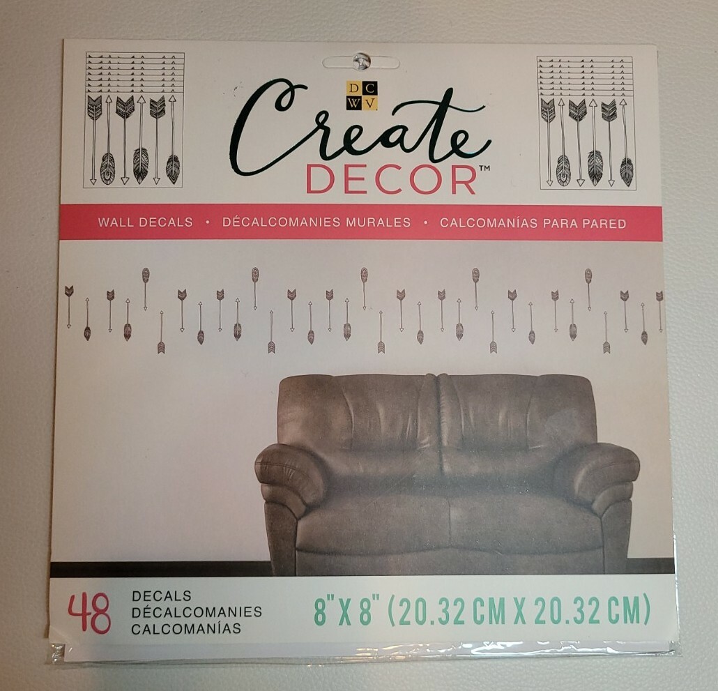 Brand New DCWV Create Decor Arrows 8″ X 8″ Wall Decals