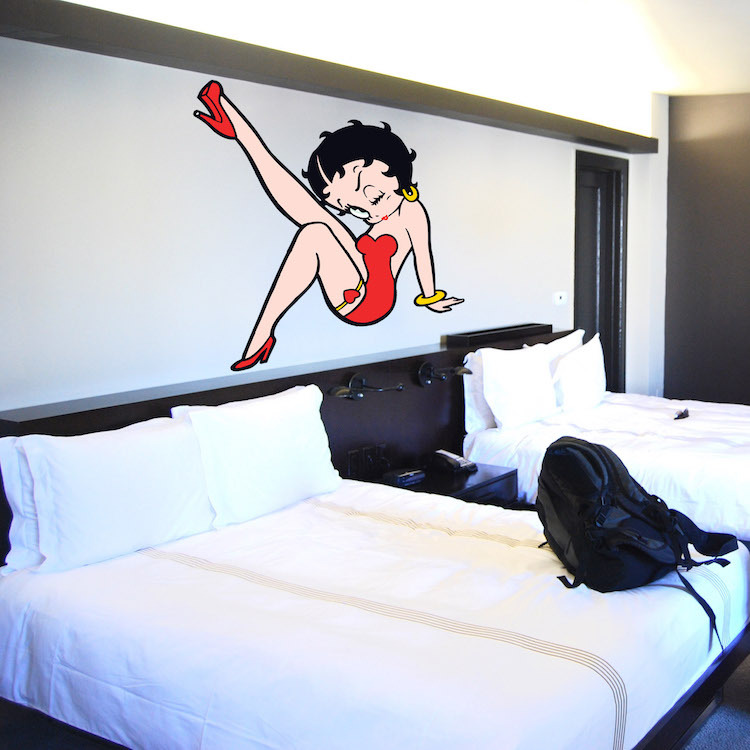 Betty Boop Legs Wall Decal Pinup Cartoon Popular Art Vinyl Removable Mural, b02