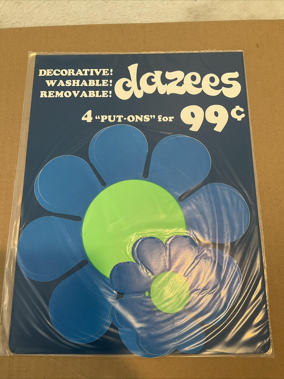 Vintage Genuine Brand New Dazees 1968 Los Angeles Flower Power Groovy RARE