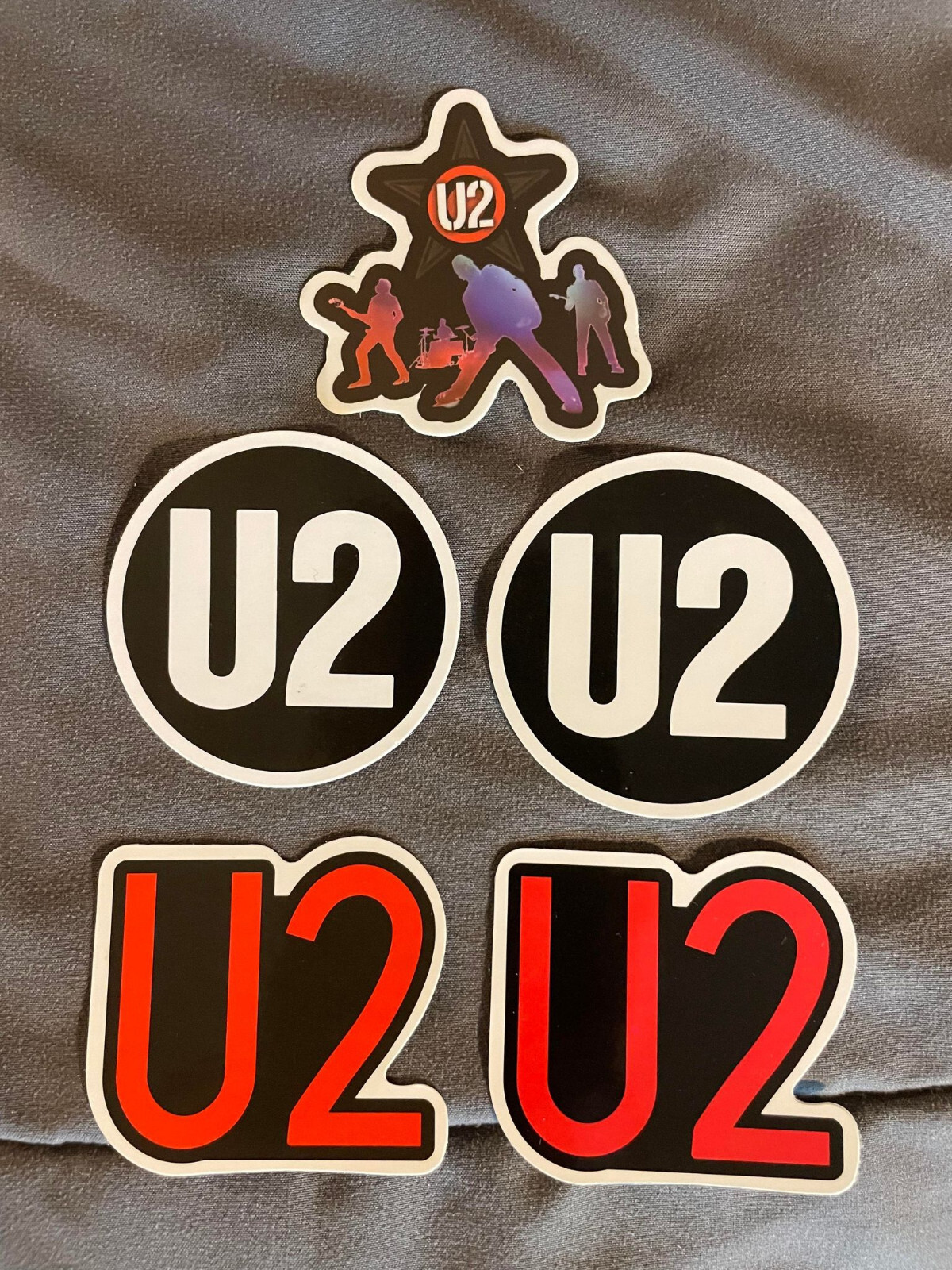 Lot (5) U2 1 3/4″ to 2 1/4″ Band Logo STICKERS Black Red White FAST! FREE! BONO