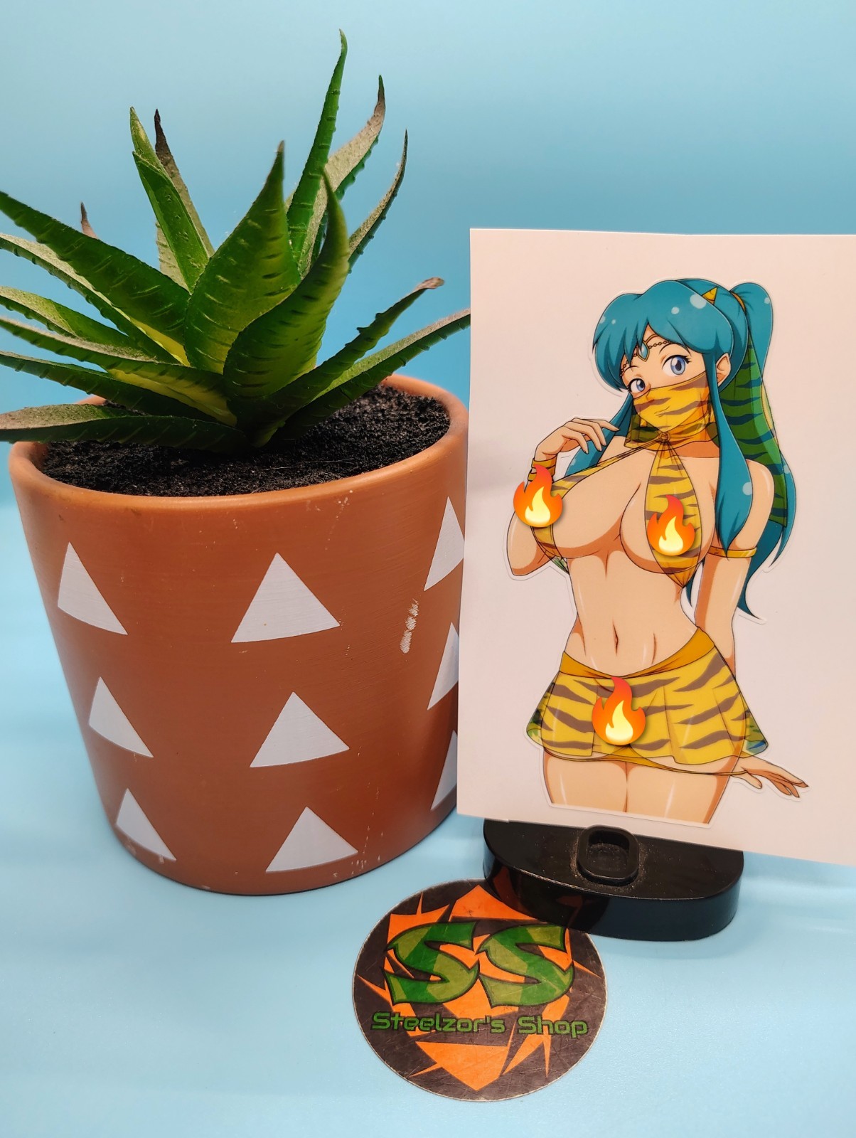 (4.5 Inches) Urusei Yatsura – Lum (Teasing) – Water-Resistant Vinyl Sticker