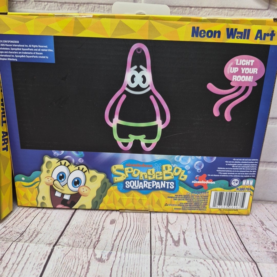 NIB SpongeBob SquarePants and Patrick Neon Wall Art Nickelodeon (Lot Of 2)