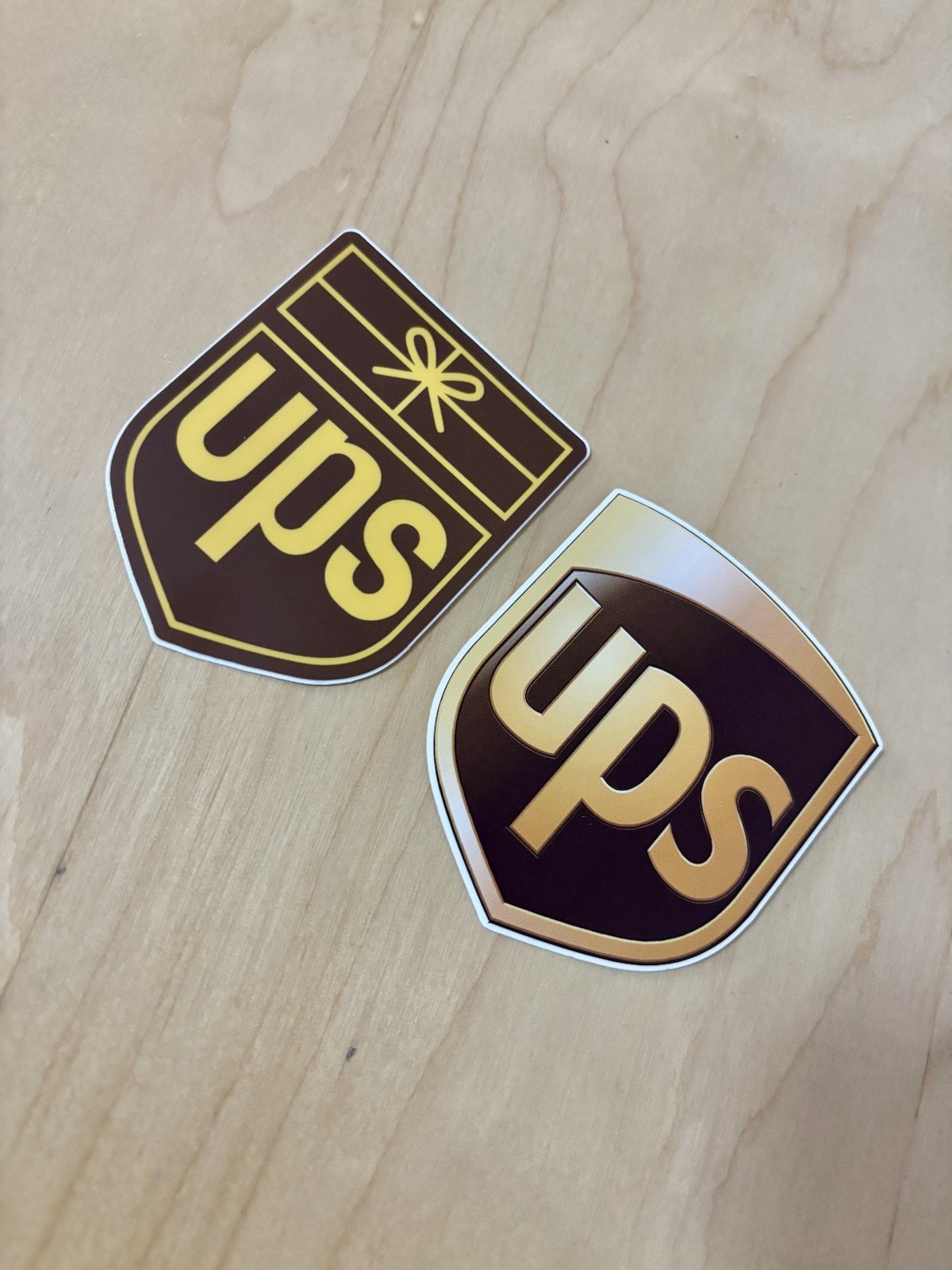 2 PCS UPS Vintage United Parcel Postal Service Vinyl Decal Sticker 3″ USA