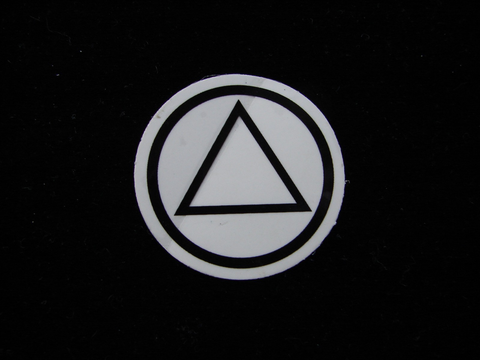 Alcoholics Anonymous AA Symbol Decal 1-1/2″” Round Window or Bumper Sticker
