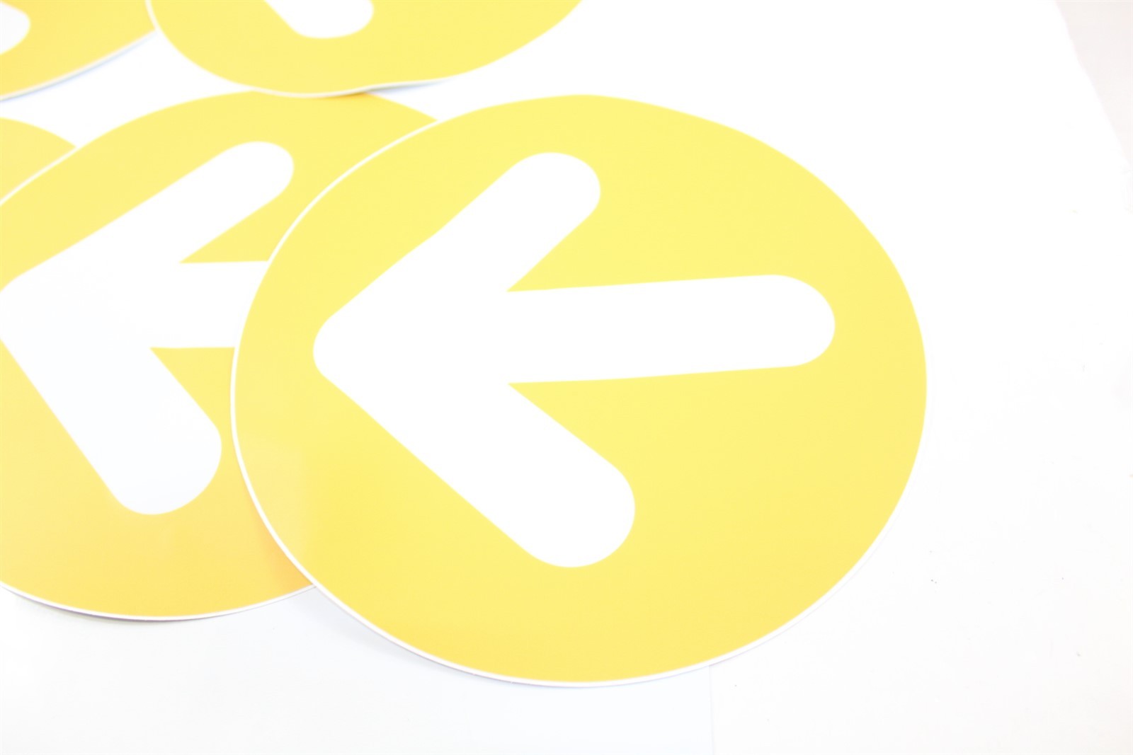 Directional Sticker Packet Yellow with White Arrows 9″ Diameter Set of 5