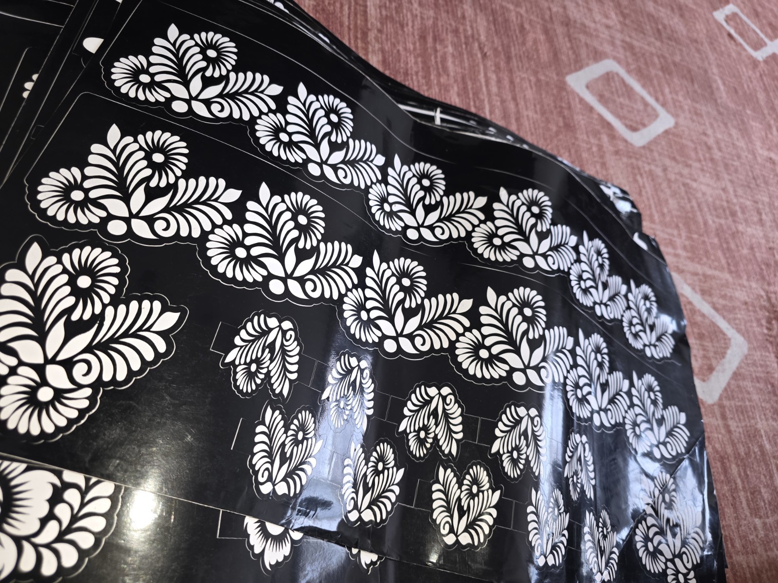 Henna Designs/patterns Stickers/stencil For Your Legs & Hands Or Other Parts.