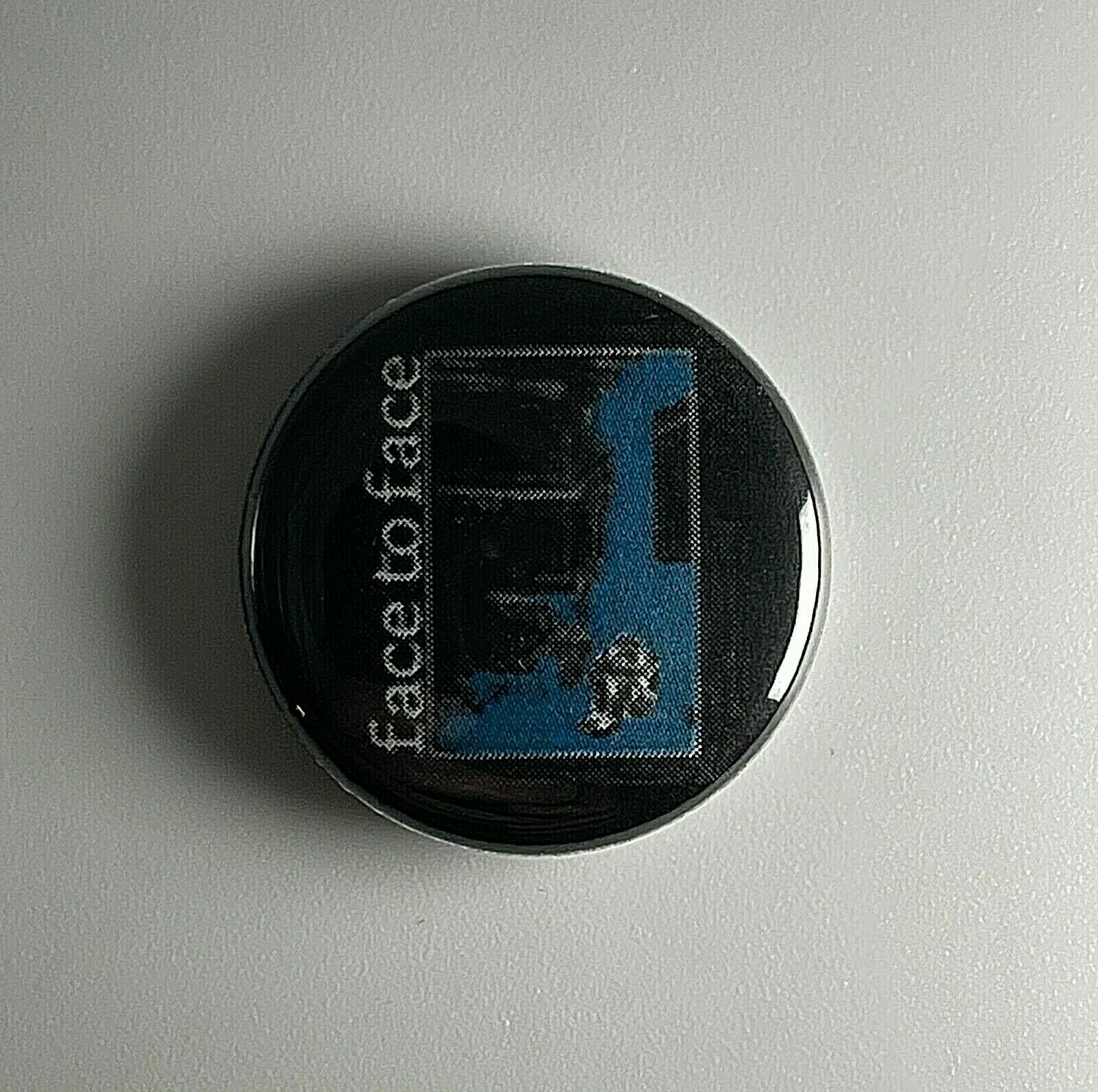 Face To Face Don’t Turn Away 1″ Button F003B Badge Pin