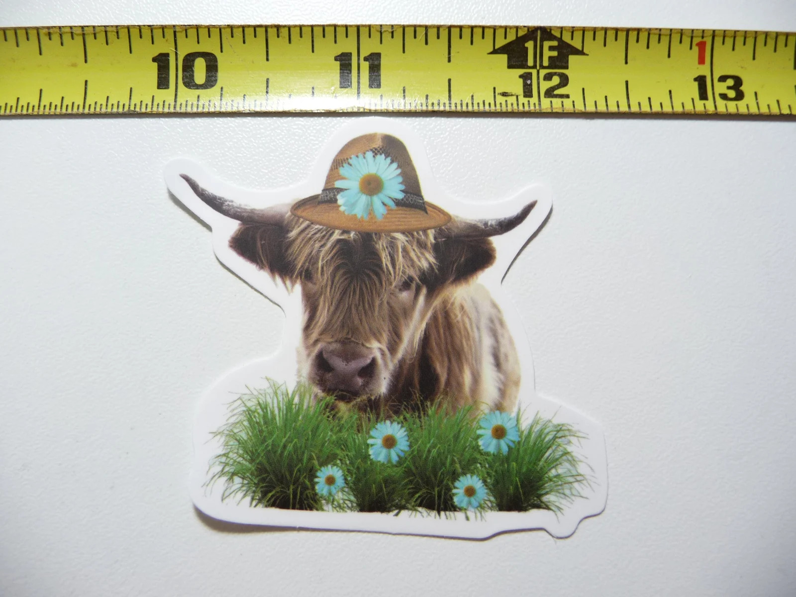 HIGHLAND COW CATTLE FLOWER HAT SMALL STICKER DECAL FARM RANCH LIVESTOCK
