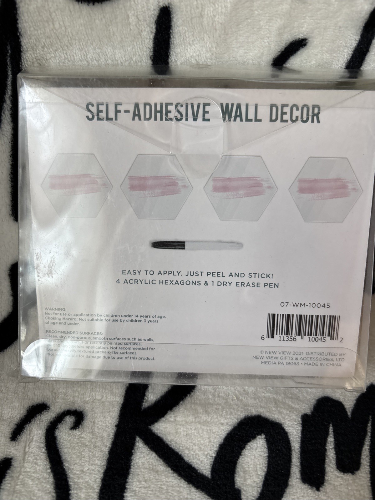Home Wall Decor Self-Adhesive Dry Erase Hexagons & Pen 4 per pack