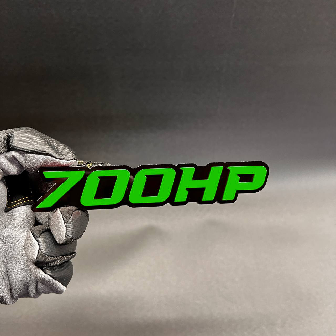 1X 700 HP Custom 3D Car Emblem Multicolor Acrylic Car Badge Decal GREEN – BLACK